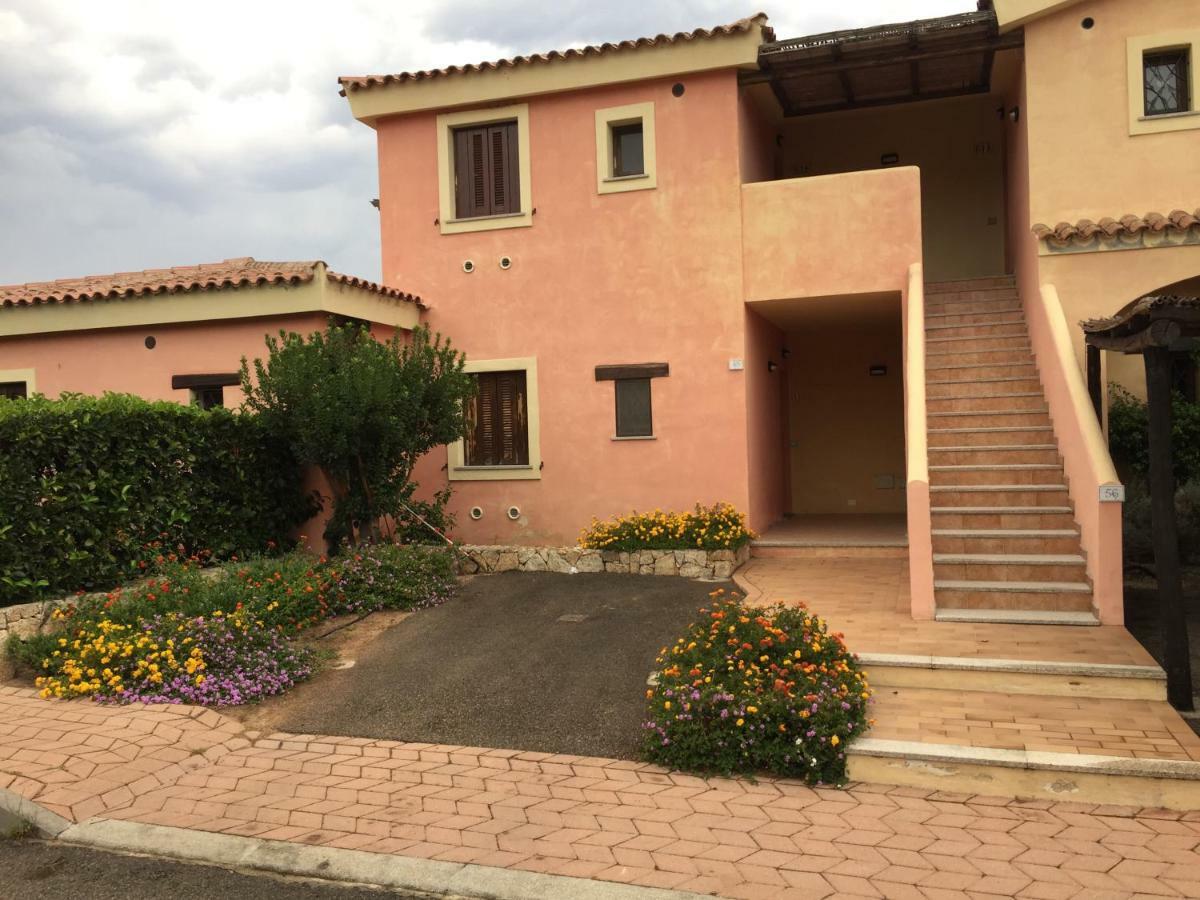 Casa Vacanza A Porto Istana Murta Maria Luaran gambar
